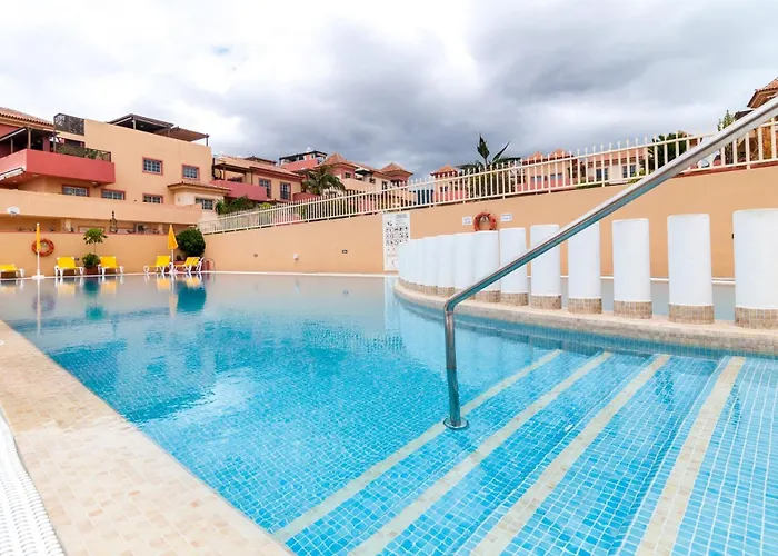 Beautiful 2 Bedroom Penthouse Terrazas Del Duque